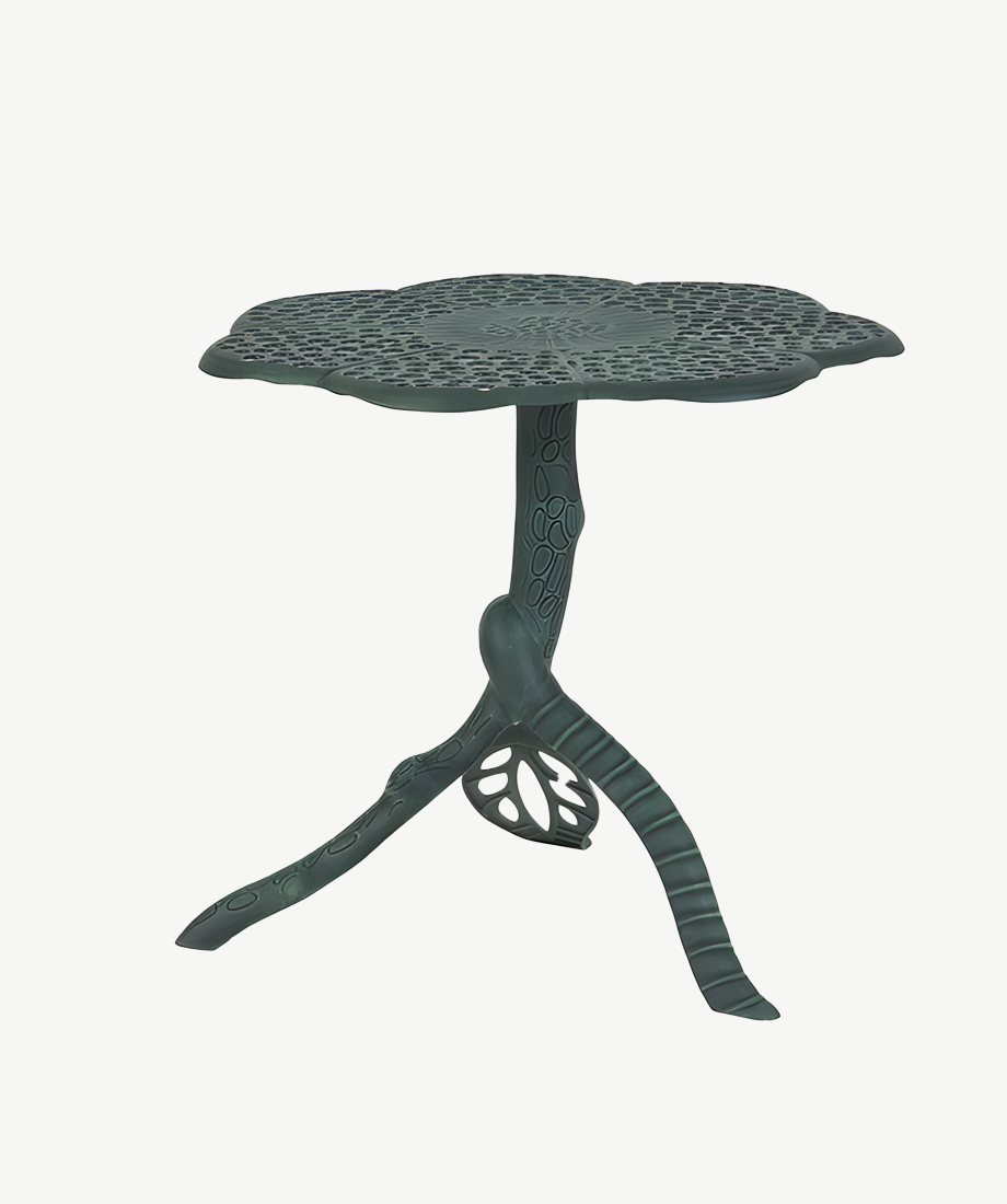 Elegant 30-inch Butterfly Table offering versatile indoor/outdoor use with easy maintenance and all-weather performance